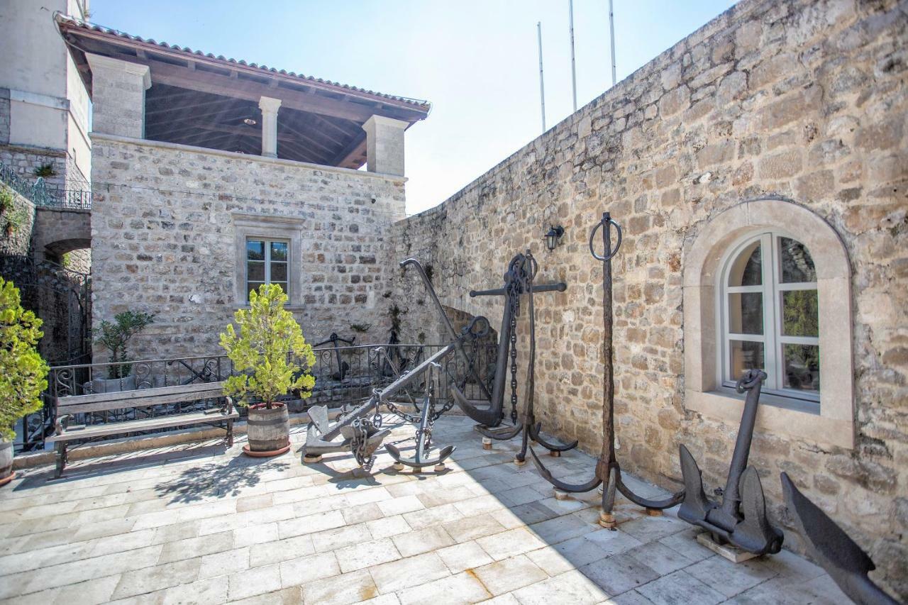 Kapetan Luxury Apartments Herceg Novi Buitenkant foto