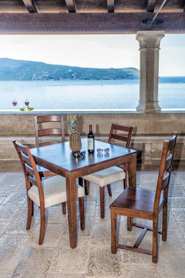 Kapetan Luxury Apartments Herceg Novi Buitenkant foto