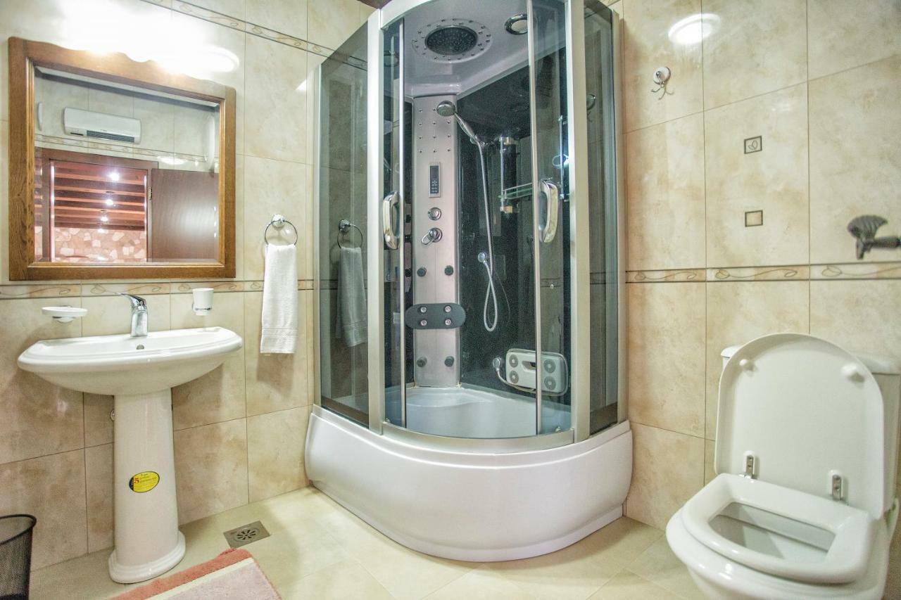 Kapetan Luxury Apartments Herceg Novi Buitenkant foto